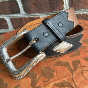 Nocona Western Leathee Belt, Silvertone Buckle and Embellishments, EUC